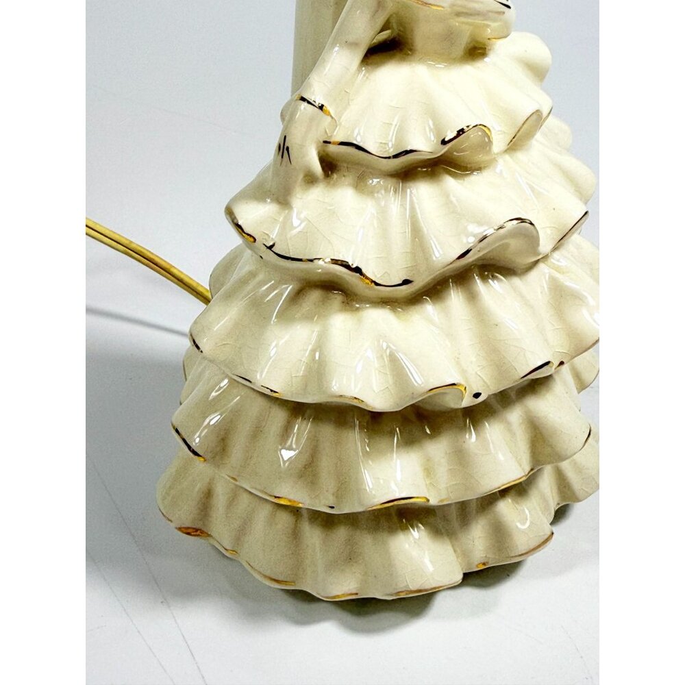 Porcelain Boudoir Table Small Night Light TV Television Lamp Southern Belle Girl - Picture 11 of 16